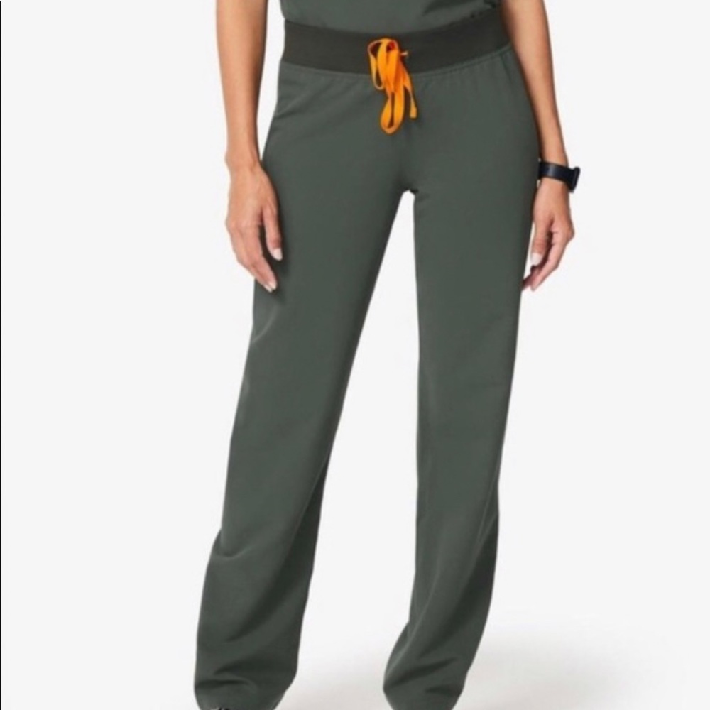 Figs Ltd. Edition Moss Livingston Scrub Pants